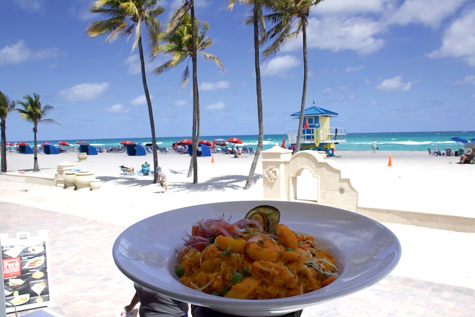 Colorful plates in a beachfront restaurant